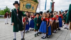 Fesch herausgeputzt: Der Gebirgstrachtenerhaltungsverein aus St. Johann