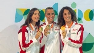 Vasiliki, Anna-Maria und Eirini Alexandri mit ihren EM-Medaillen auf Madeira.