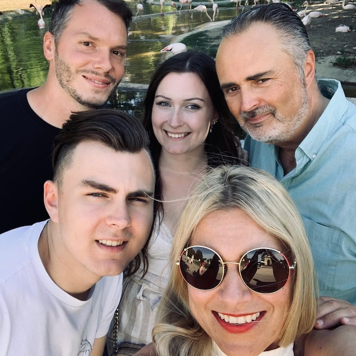 Selfie mit  Tochter Laura, Ehefrau Julia, Sohn Lukas und Schwiegersohn Simon.