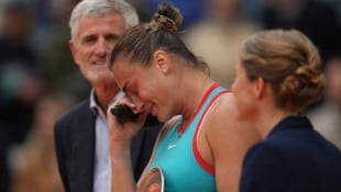 Aryna Sabalenka hatte mit den Tränen zu kämpfen.