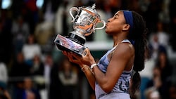 Coco Gauff bezwang Aryna Sabalenka in drei Sätzen. (Bild: AFP/JULIEN DE ROSA)