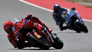 Marc (l.) gewann vor Alex Marquez (r.).
