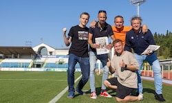 Die „Krone“-Reporter Christian Reichel, Alexander Hofstetter, Rainer Bortenschlager sowie ...