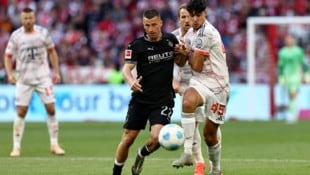 Stefan Lainer wechselt zurück zu den Salzburgern.  (Bild: EPA/ANNA SZILAGYI)