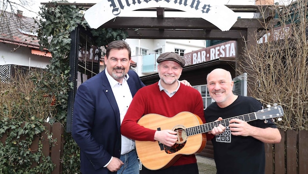 Bürgermeister Stefan Steinbichler, Thomas Stipsits und Mastermind Niki Neunteufel.