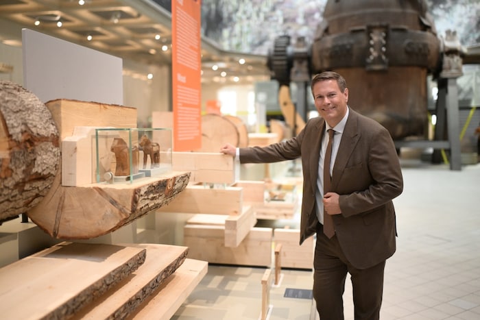 Die Holzinsel beschäftigt sich mit neuen Baumaterialien und Nachhaltigkeit.