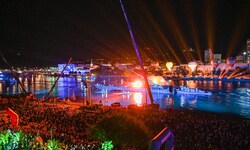 Sehenswertes Großraum-Spektakel im Herbst mitten in Linz