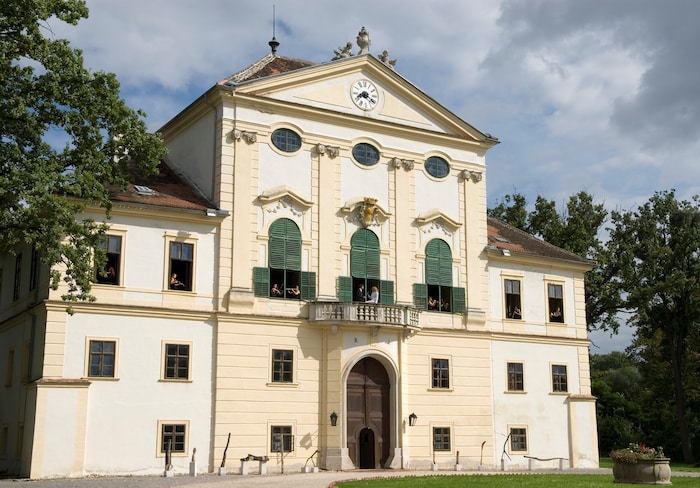 Auch diesen Sommer wird das niederösterreichische Schloss Kirchstetten wieder der zur Opernbühne. 