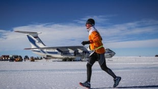 Thomas Taut lief den ersten Marathon der Weltreise in der Antarktis. (Bild: Thomas Taut)