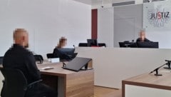 Der Angeklagte blieb bis zuletzt ruhig und sachlich. Entschuldigt hat er sich für sein Verhalten ...