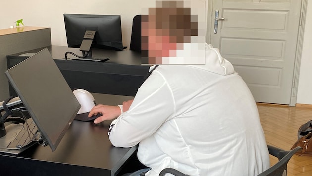 Der Angeklagte hatte im Tatzeitraum insgesamt 92 Tage Krankenstand konsumiert.