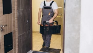 Der 27-jährige Wiener gab sich als Handwerker aus.