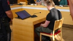 Der Angeklagte (27) zeigte sich beim Prozess im Gericht in Wels geständig.