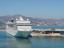 Auf so einem Kreuzfahrtschiff stach Frau K. in See und kam mit dem falschen Koffer wieder nach ...