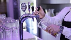 171 Ferialjob-Inserate sind beim Jugendservice OÖ noch aktiv, viele davon in der Gastronomie.