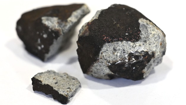 Beim „Haag-Meteoriten“ handelt es sich laut ersten wissenschaftlichen Untersuchungen um einen Chondriten. 