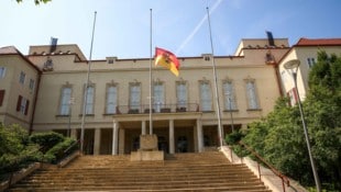 Die Finanzen sorgen im Landhaus für politischen Zündstoff.