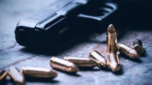 Mehr als 1,5 Mio. Schusswaffen finden sich in Österreichs Haushalten – und das sind nur die registrierten! (Bild: Digihelion - stock.adobe.com)
