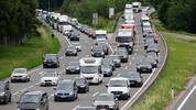 Bayern und Baden-Württemberg starten an diesem Wochenende in die Sommerferien, was zu viel ...