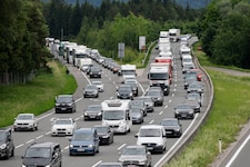 Bayern und Baden-Württemberg starten an diesem Wochenende in die Sommerferien, was zu viel ...