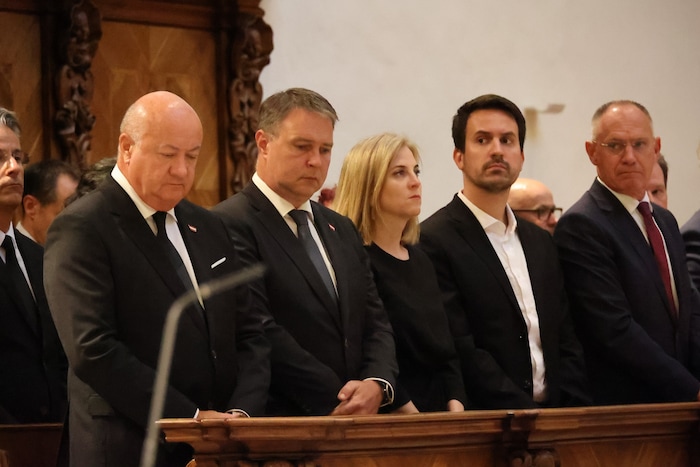 Auch die Regierungsspitze gedachte der Opfer.