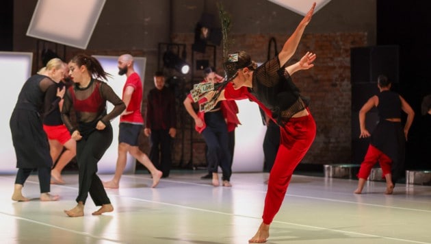 „La Terre en Transe“ von Choreograf Taoufiq Izeddiou