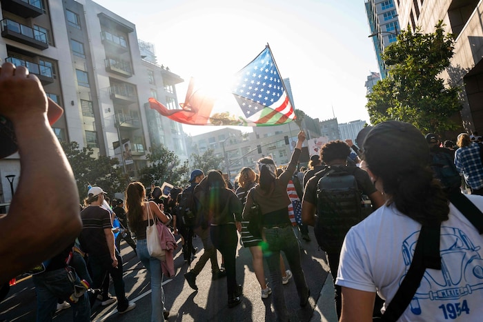 Der Großteil der Proteste gegen Trumps Migrationspolitik verlaufen friedlich.