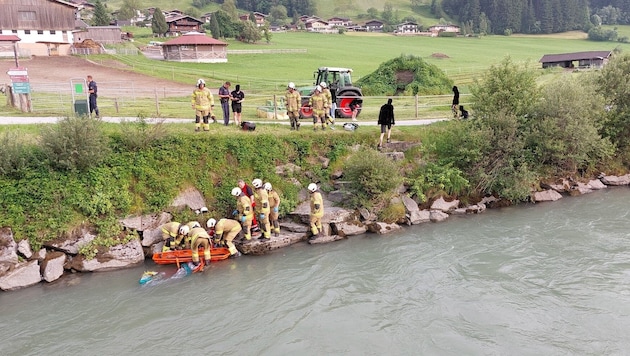 Die Feuerwehr Bramberg eilte mit 50 Mann zur Hilfe.