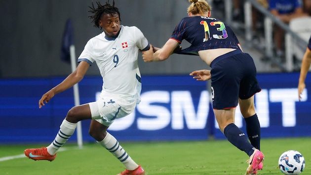 Johan Manzambi (li.) spielte groß auf.