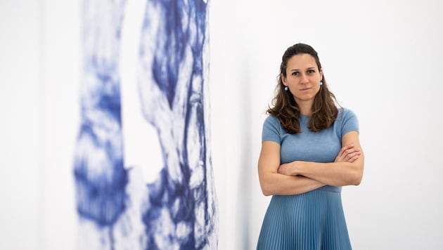 Blauer Kugelschreiber – von Mittel bis Großformat: Michaela Kessler