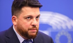 Im August 2019 verließ Wolkow Russland, um dem politisch-juristischen Druck zu entgehen. Er lebt ...