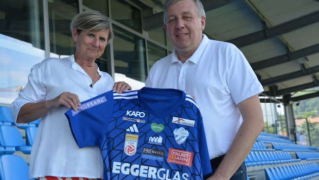 Barbara Muhr und TSV-Obmann Erich Korherr