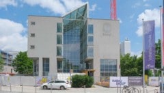 Der Umbau des einstigen Ibis- Hotels in der Kärtnerstraße neben dem Wissensturm, das 2023 für ...