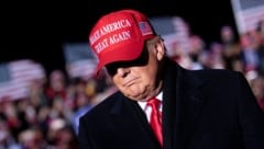Sein Motto „Make America great again“ (Machen wir Amerika wieder groß“) kann Trump bei der ...
