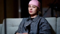 Sängerin Ness: vom Casting-Talent zur Chart-Stürmerin mit Neuinterpretation von „Geboren um zu ...
