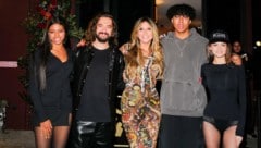 Heidi Klum mit ihren Kindern Lou, Johan, der jetzt seinen Highschool-Abschluss machte, und Leni ...