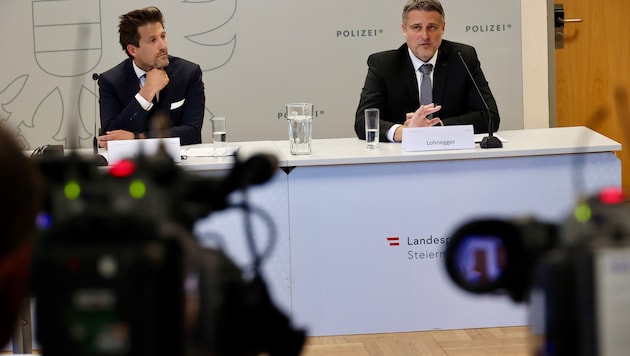 Am Donnerstag berichteten Staatsanwalt Arnulf Rumpold (links) und Michael Lohnegger über den ...