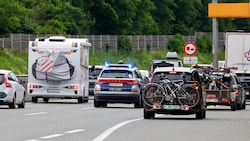 Bis zu 45 Kilometer Stau in Richtung Süden! Zu Pfingsten brach der Verkehr auf der ...