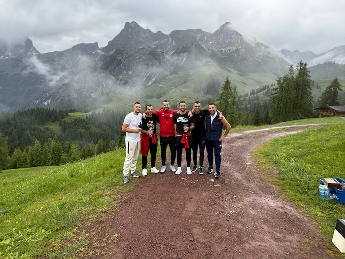 Zum Saisonabschluss ging es für die Kicker auf eine Hütte in Werfenweng.