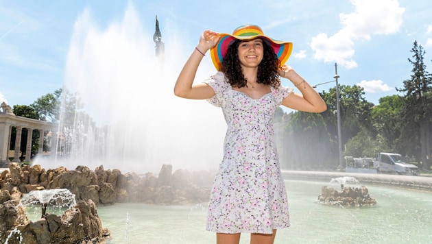 An heißen Tagen ist Abkühlung gefragt – wie etwa hier vor dem Hochstrahlbrunnen.