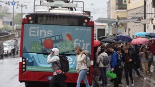 Die Taktverdichtung beim Obus kommt erst nach Abschluss der Neutor-Komplettsperre.