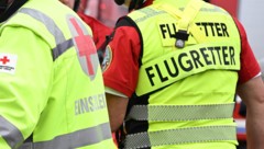 Der Bursche musste mit dem Rettungshubschrauber ins Spital geflogen werden (Symbolbild).