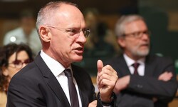 Nach dem Amoklauf in Graz: Innenminister Gerhard Karner (ÖVP) will sich beim EU-Rat in Luxemburg ...