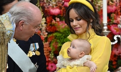 Aufgeweckter Täufling: Die kleine Prinzessin Ines war bei ihrer Taufe hellwach und schien sich ...
