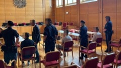 Die drei jungen Angeklagten kamen aus der U-Haft