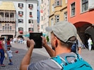 In Innsbruck gehört für Touristen ein Schnappschuss vom Goldenen Dachl dazu. Im Sommer 2024 ...