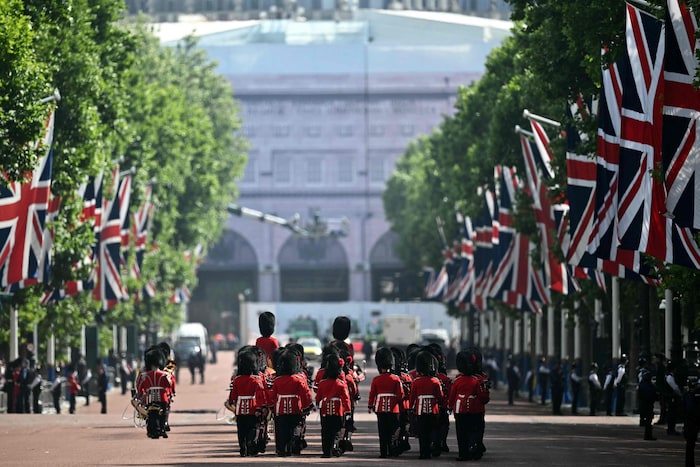 Die „Trooping The Colour“-Parade wird traditionell im Juni gefeiert.