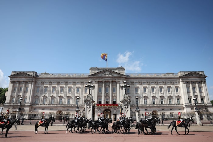 Die Parade vor dem Buckingham-Palast