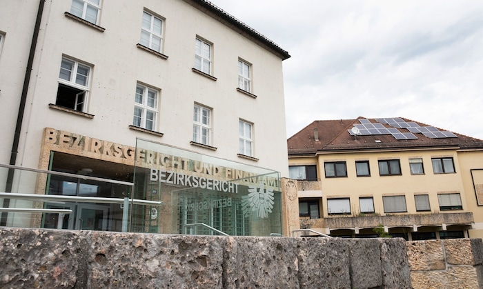 Das Bezirksgericht wurde dem faschistischen Stil Mussolinis nachempfunden.