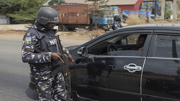 Polizeikontrolle in Nigeria (Archivbild)